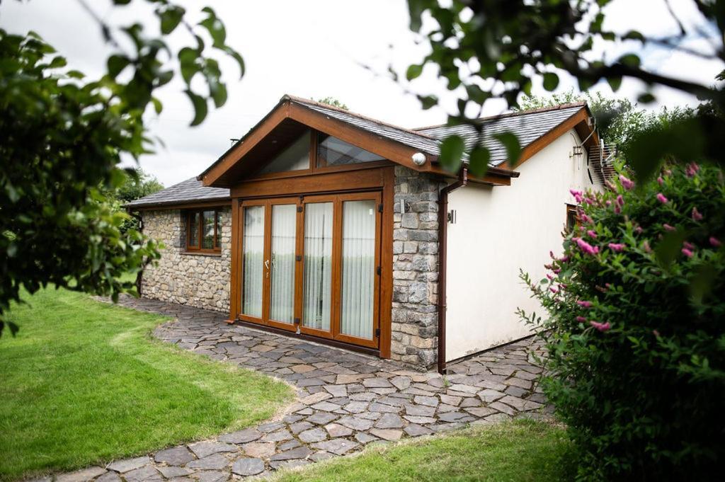 The Anchorage & The Tackleshed Hotel Llancarfan Kamer foto